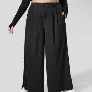 NEW HALARA SIZE 1X BLACK HIGH WAIST SIDE POCKETS SPLIT HEM WIDE LEG CASUAL PANTS